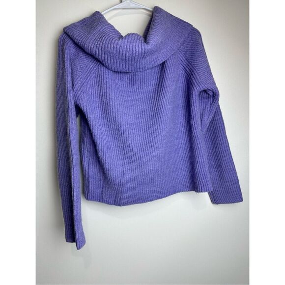 Off shoulder purple sweater - Picture 5 of 5